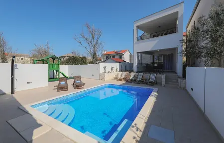 Location maison de vacances à Privlaka