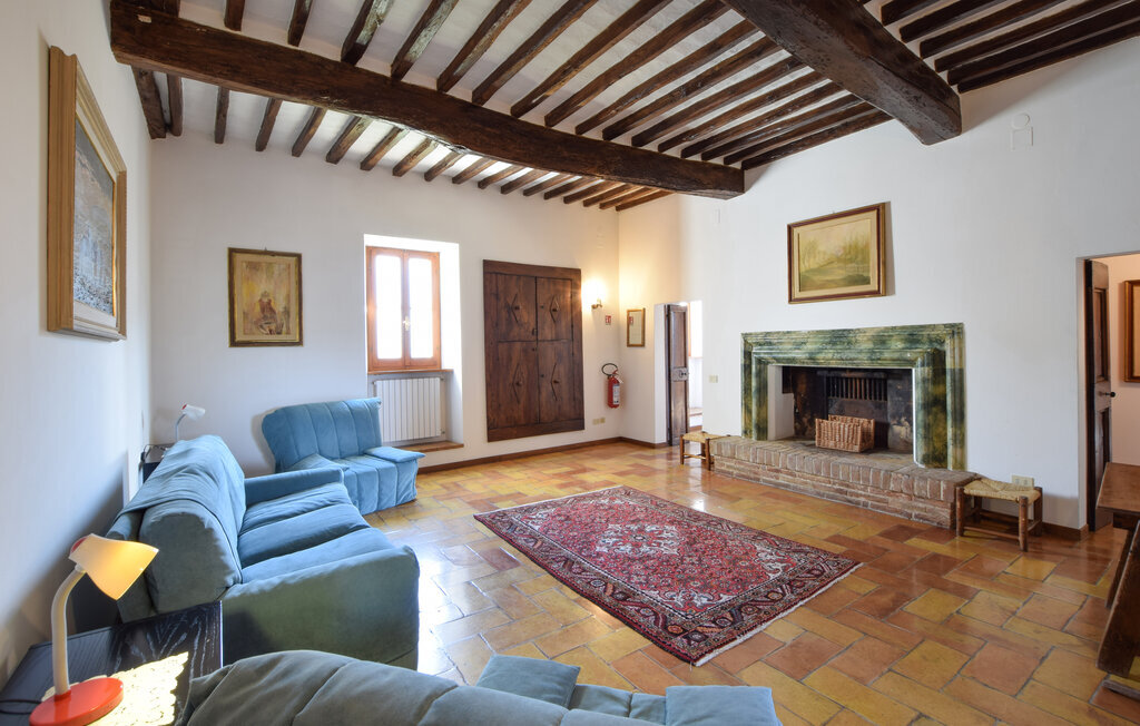 Casa dei Lecci, Maison 20 personnes à Foligno - Photo 4