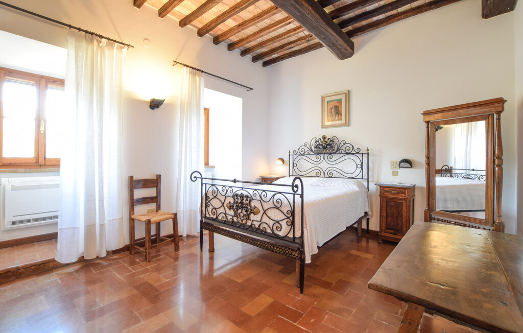 Casa dei Lecci, Maison 20 personnes à Foligno - Photo 7