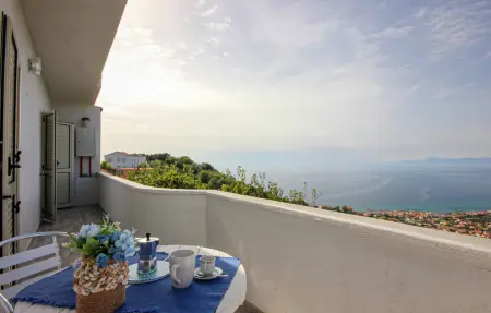 Location appartement à Castellabate