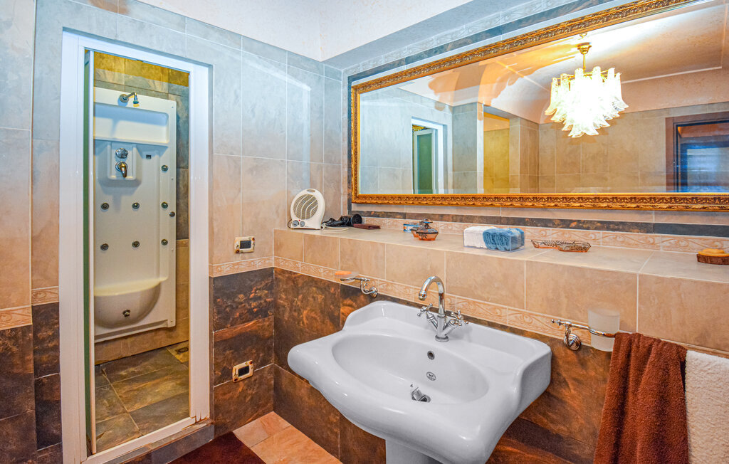 Maison 10 personnes à Vittoria - Photo 23