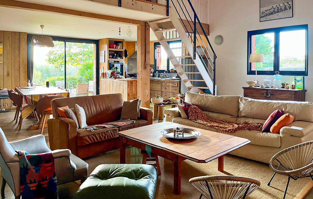 Maison pierre et poutres avec piscine chauffée à Mombrier - Photo 3