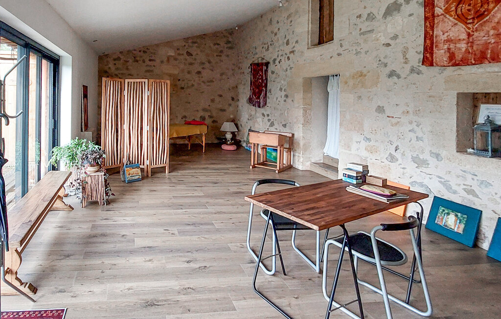 Maison pierre et poutres avec piscine chauffée à Mombrier - Photo 28