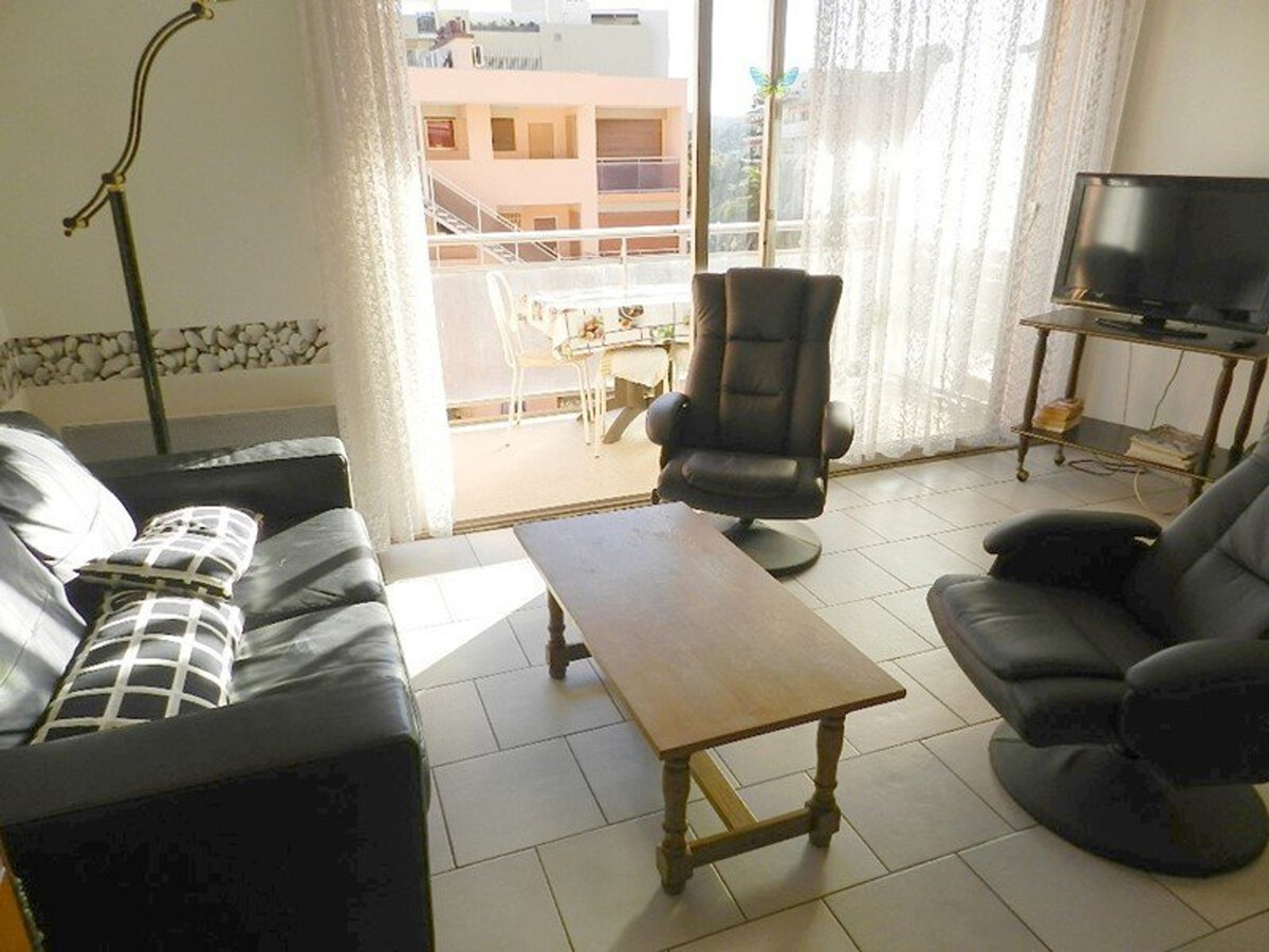 T2 50m² terrasse Sud au cœur du Lavandou - Photo 4