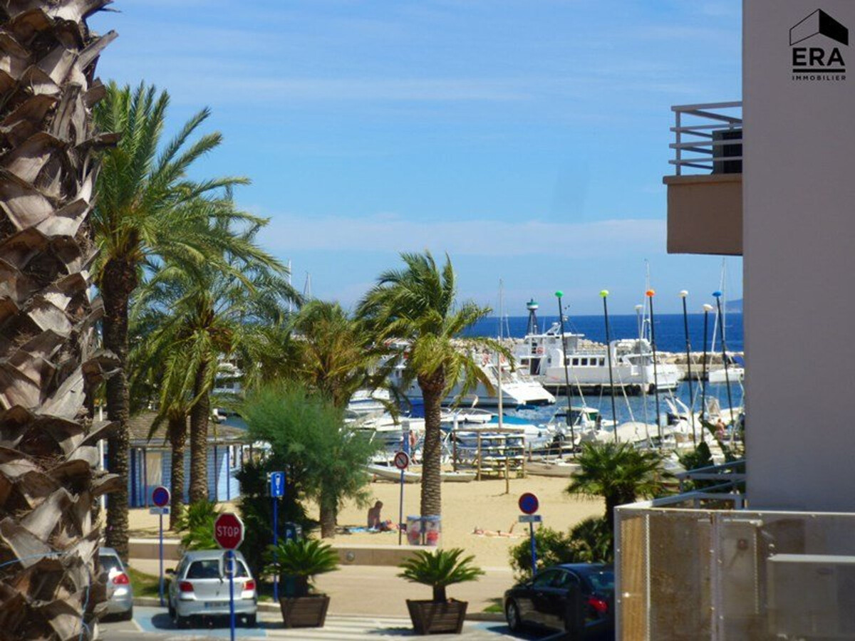 T2 50m² terrasse Sud au cœur du Lavandou - Photo 13