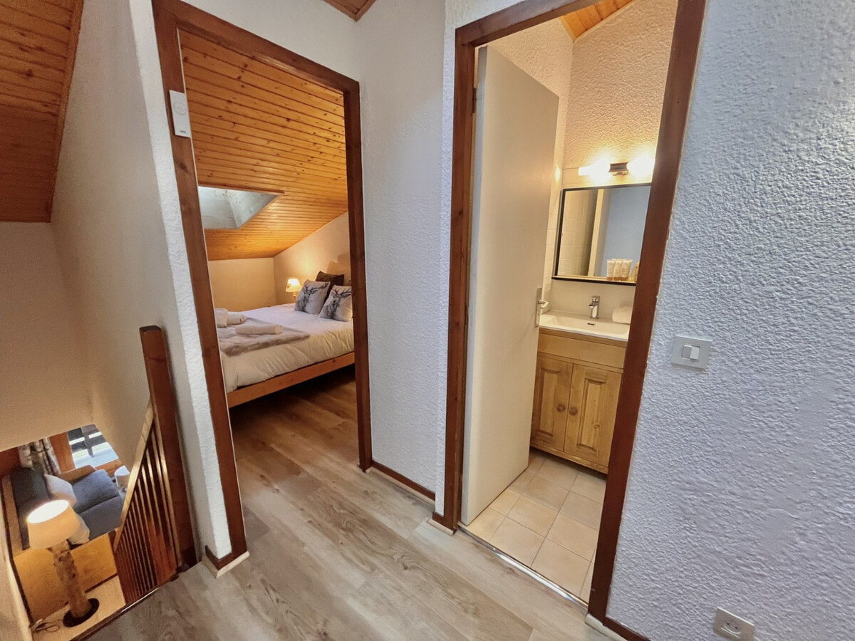 Duplex ski aux pieds 29 m² avec parking à Méribel - Photo 7
