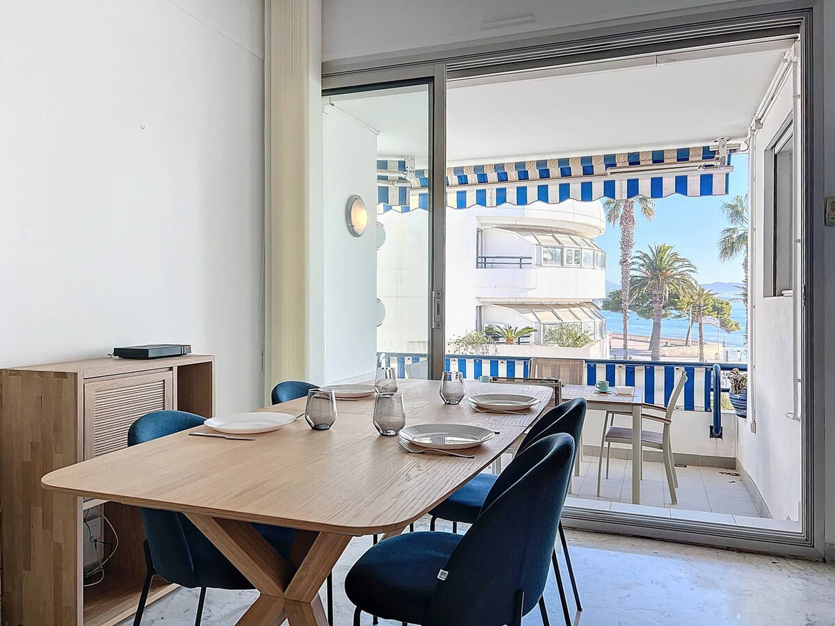Appartement 3 pièces climatisé, vue mer et garage à La Ciotat - Photo 3