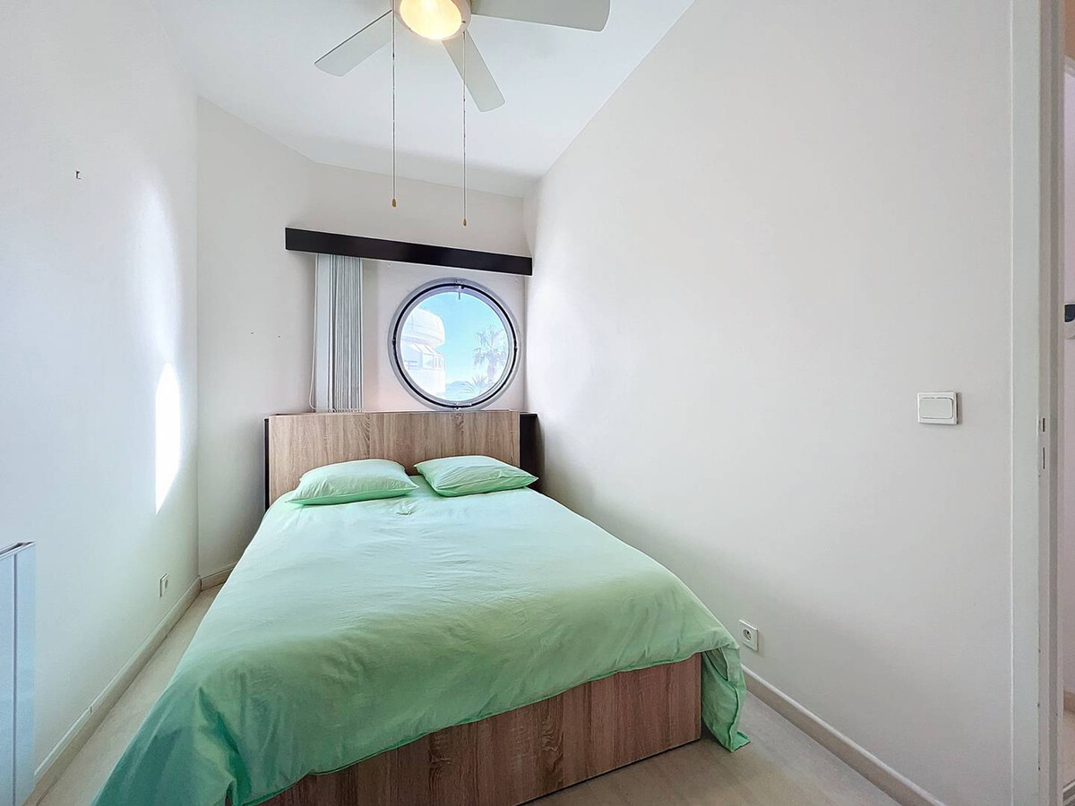 Appartement 3 pièces climatisé, vue mer et garage à La Ciotat - Photo 15