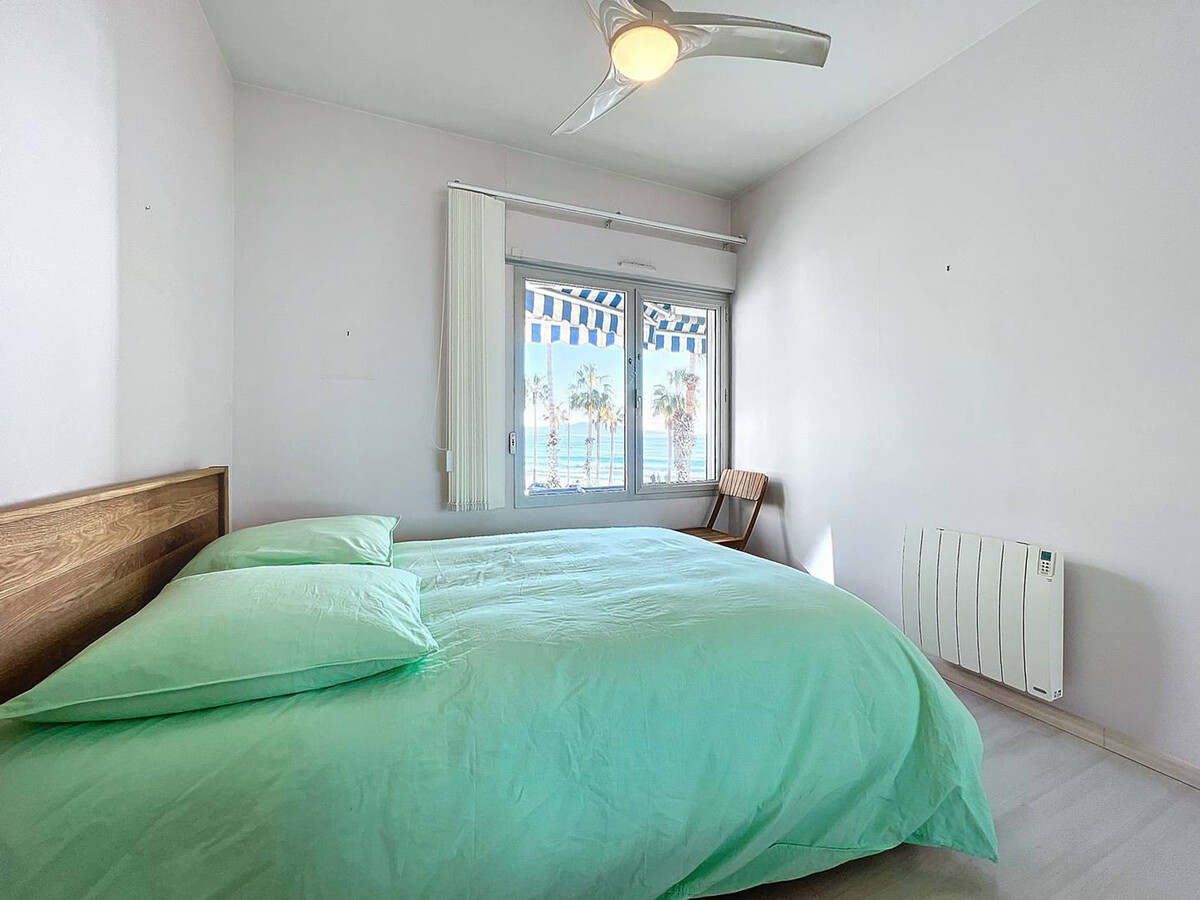 Appartement 3 pièces climatisé, vue mer et garage à La Ciotat - Photo 16
