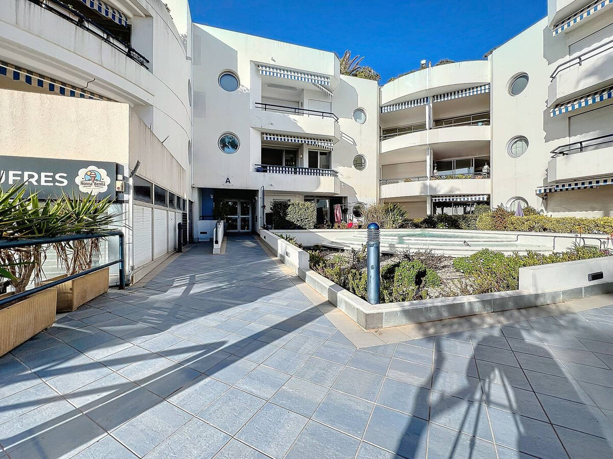 Appartement 3 pièces climatisé, vue mer et garage à La Ciotat - Photo 19