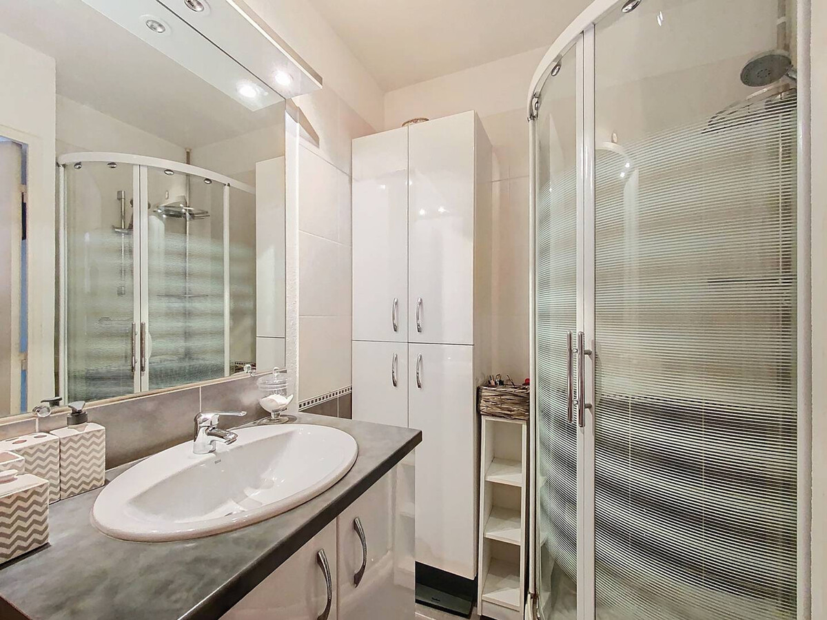 Villa climatisée à La Ciotat avec piscine et parking sécurisés - 2 à 4 voyageurs - Photo 17