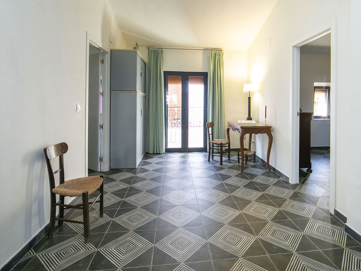Maison Peral - 8 pers, piscine privée à Orba - Photo 22