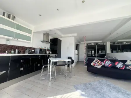 Villa climatisée avec jacuzzi et parking privé, près de la plage pour 2 personnes - Photo 3