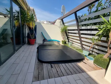 Villa climatisée avec jacuzzi et parking privé, près de la plage pour 2 personnes - Photo 7