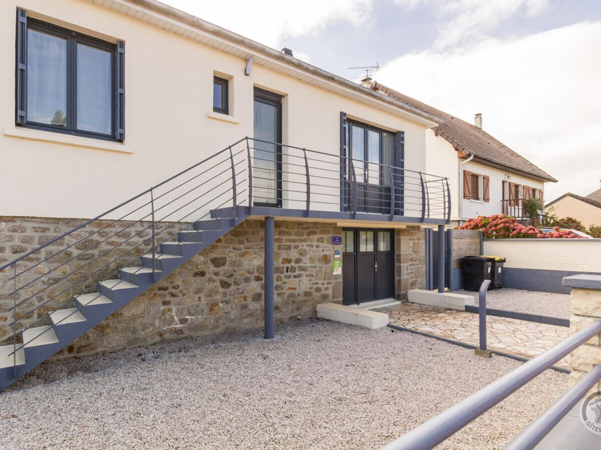 Gîte familial rénové, jardin clos et terrasse à Quettehou - Photo 6