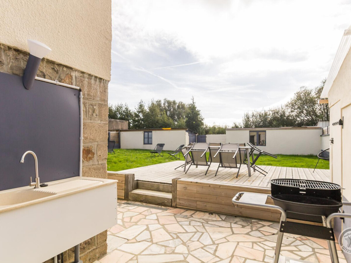 Gîte familial rénové, jardin clos et terrasse à Quettehou - Photo 17