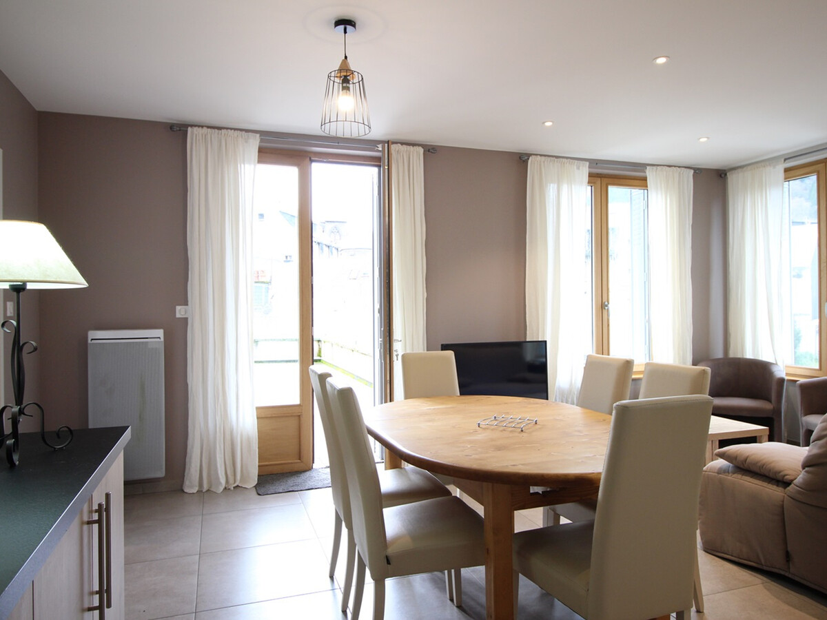 F3 Mont-Dore, terrasse 60m² vue Sancy, parking - Photo 1