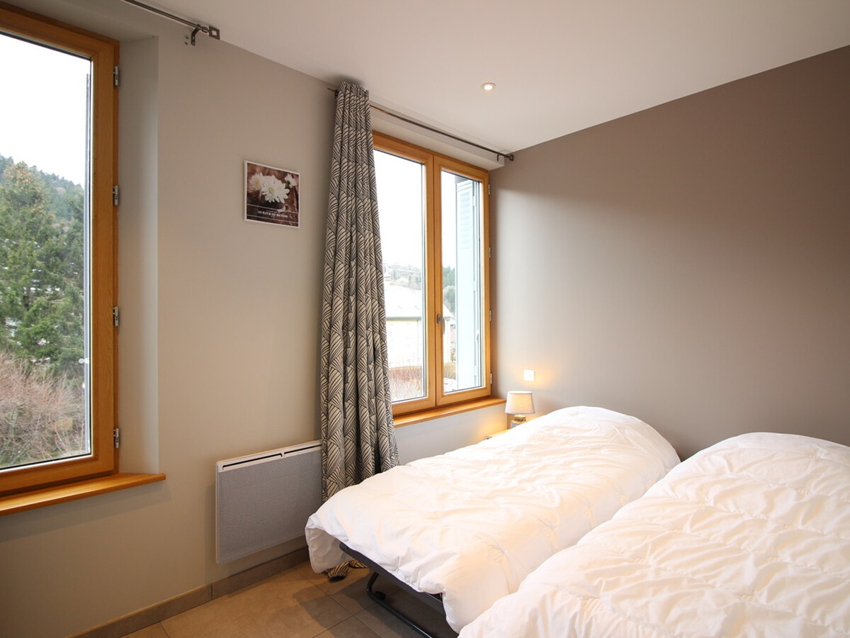 F3 Mont-Dore, terrasse 60m² vue Sancy, parking - Photo 12