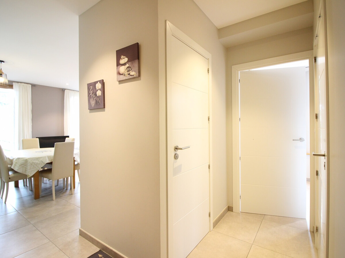 F3 Mont-Dore, terrasse 60m² vue Sancy, parking - Photo 16