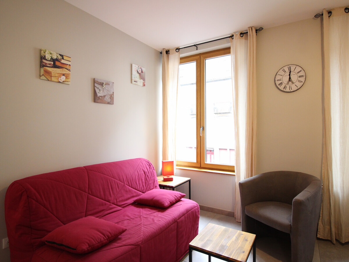 F2 bis 6 couchages au Mont-Dore, parking et local skis - Photo 3