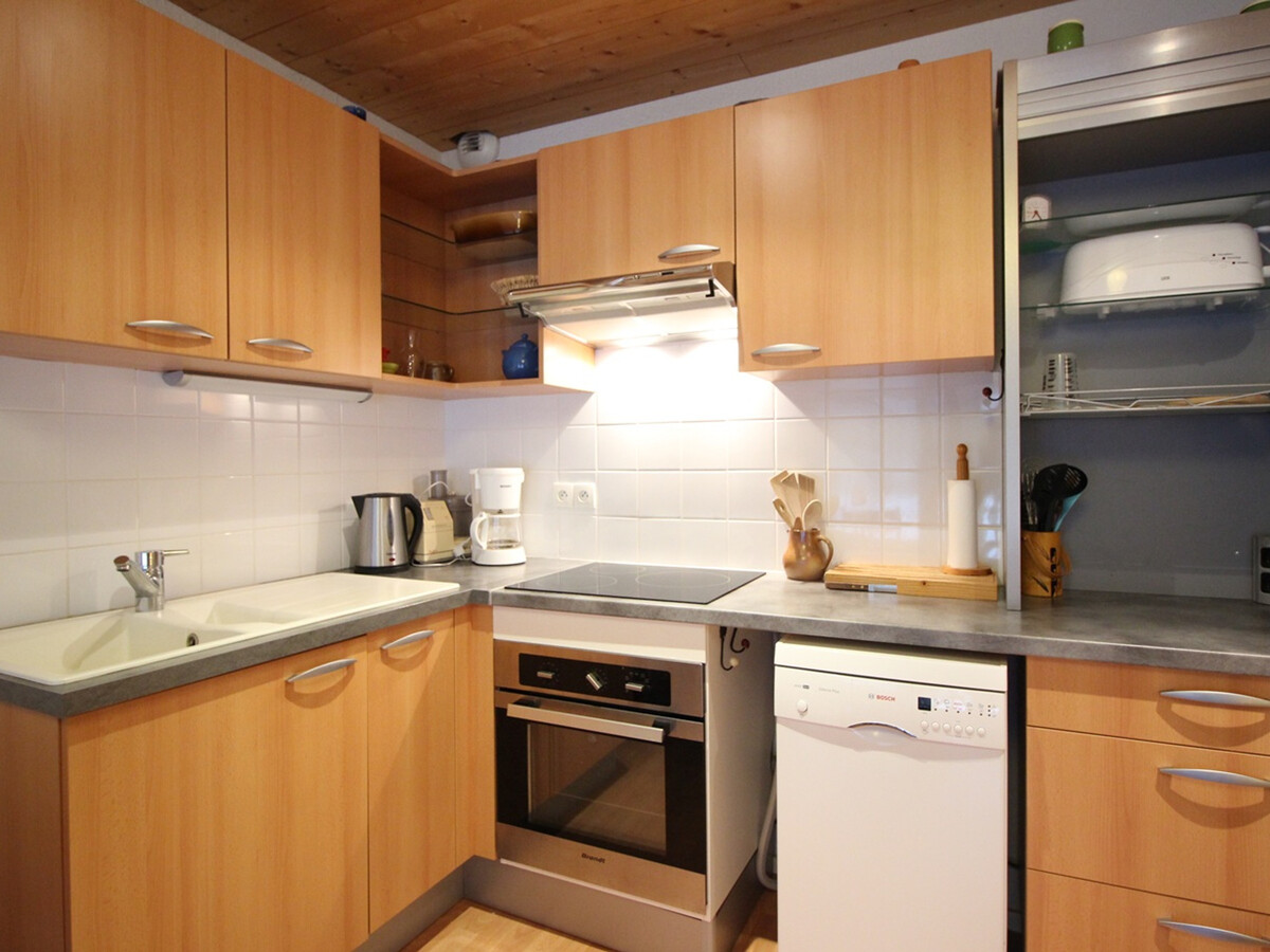 F3 48m² terrasse et parking au Mont-Dore - Photo 3