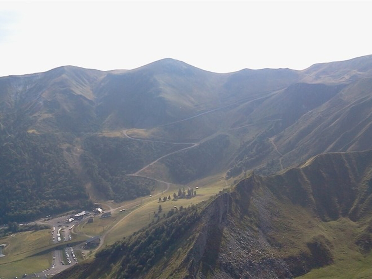 F1 bis face aux Thermes du Mont-Dore avec ascenseur - Photo 13