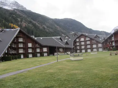 Studio 4 pers aux Contamines, terrasse sud et parking : photo 8