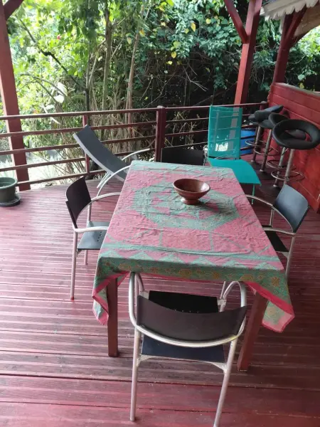 Appartement chaleureux à Sainte-Anne avec jacuzzi 45 m² - Photo 5
