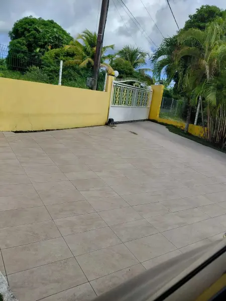 Appartement chaleureux à Sainte-Anne avec jacuzzi 45 m² - Photo 9