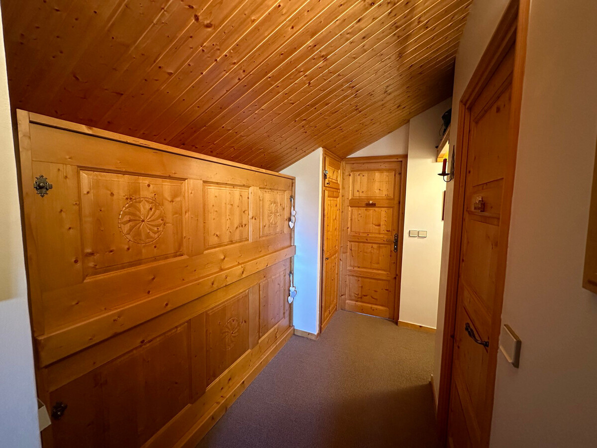 Duplex 64 m² avec poêle à bois et accès navette pistes - Photo 10