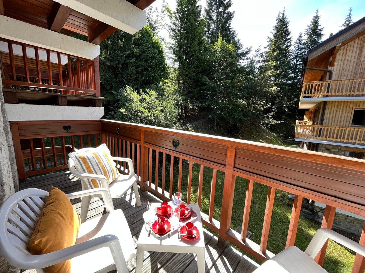Duplex 64 m² avec poêle à bois et accès navette pistes - Photo 11