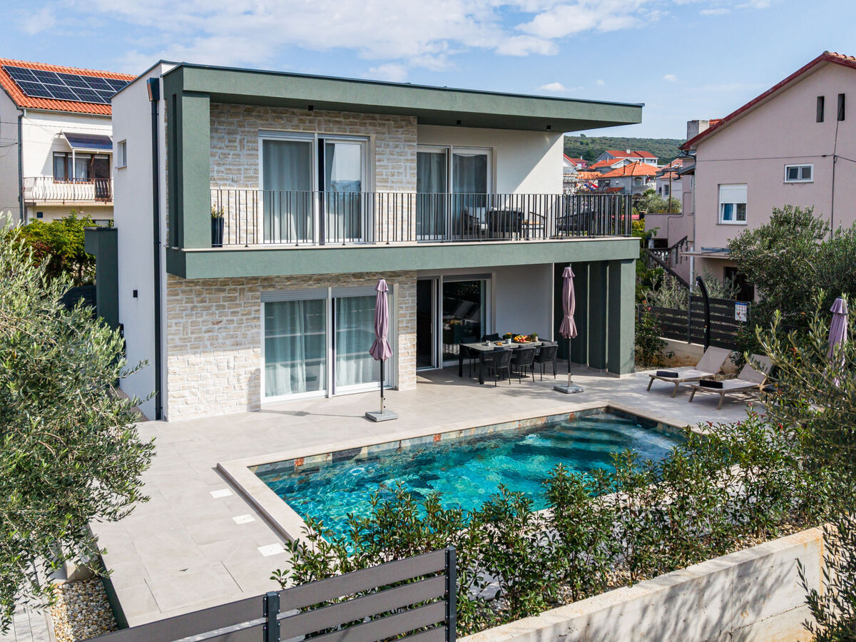 Maison Amala à Sukošan : piscine chauffée à 100 m de la mer - Photo 19