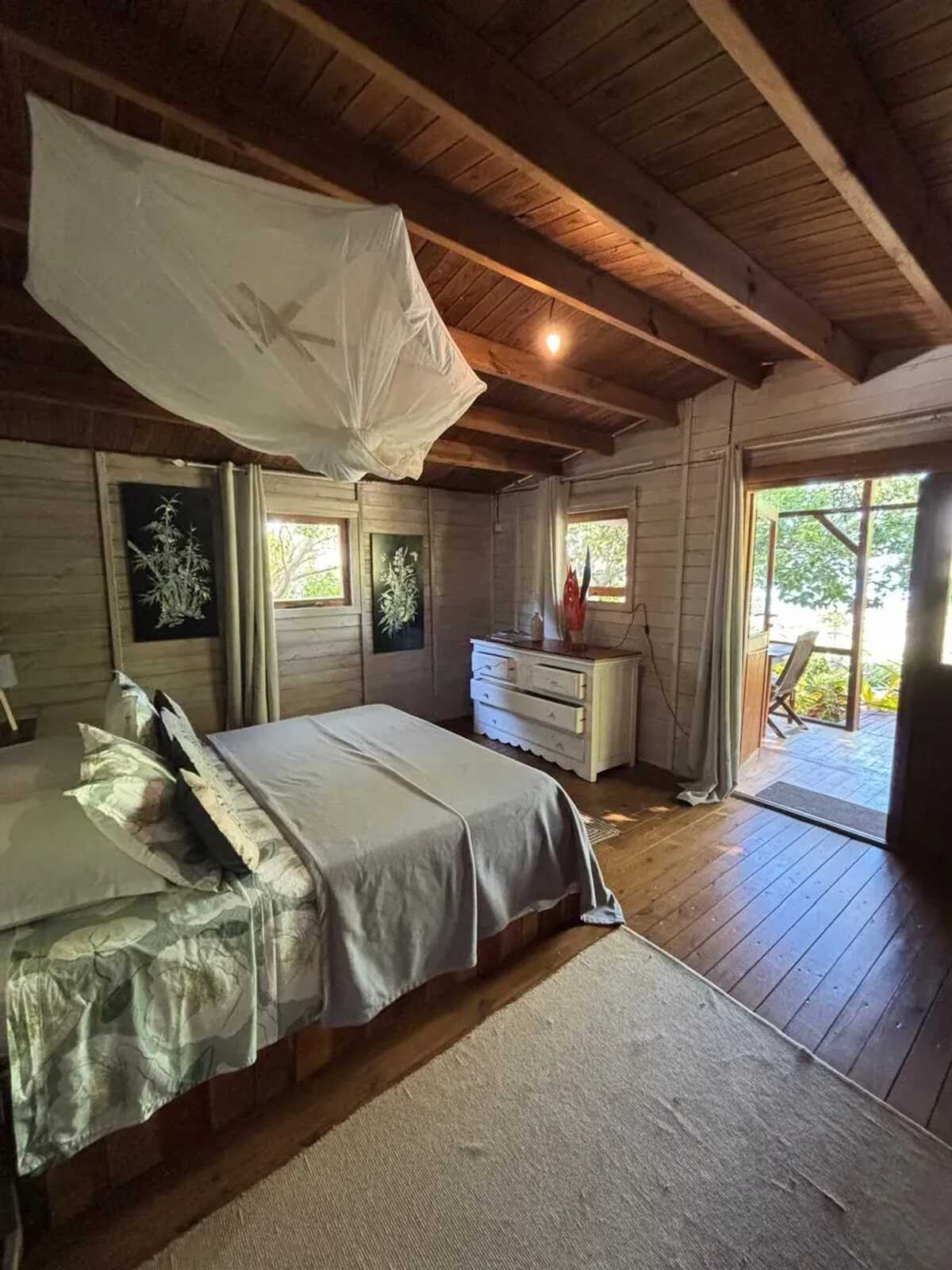 Bungalow dans jardin botanique à La Désirade, piscine - Photo 2