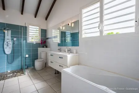Villa Paradise Bay, 8 pers., piscine et vue mer : photo 24