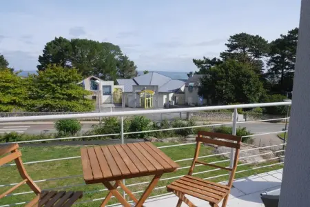 Maison 8 pers. à Tréboul, 350 m de la plage : photo 9