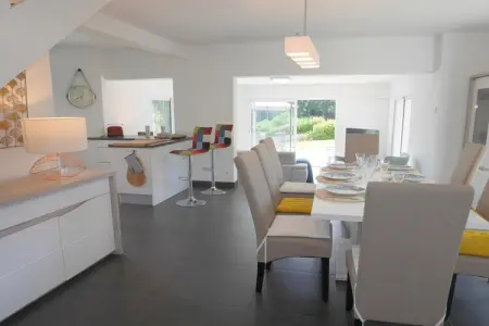 Maison 8 pers. à Tréboul, 350 m de la plage : photo 15