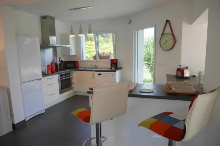 Maison 8 pers. à Tréboul, 350 m de la plage : photo 17