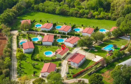 Location maison à Tinjan