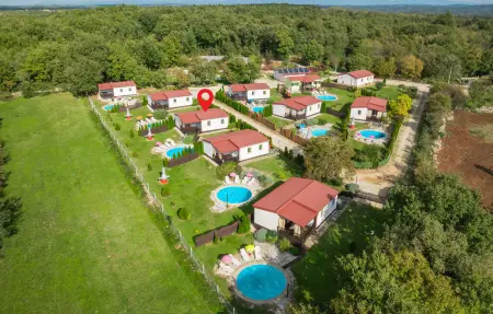 Location maison à Tinjan