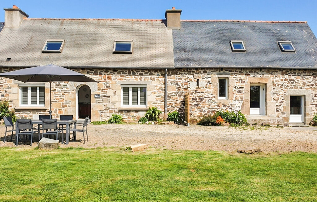 Maison rénovée 4 personnes à Rospez, jardin partagé - Photo 1
