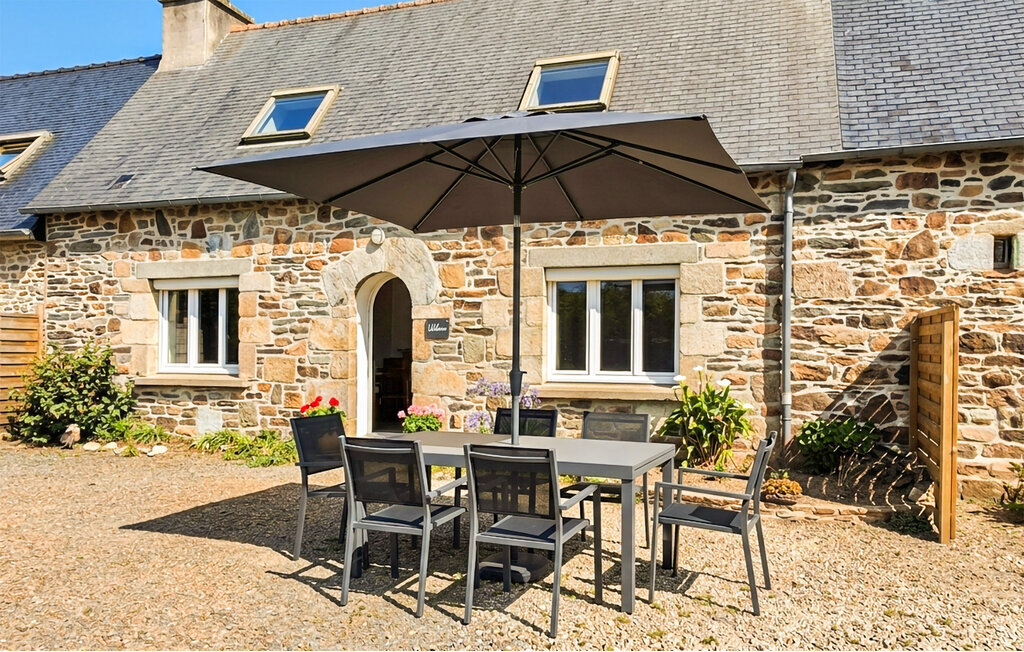 Maison rénovée 4 personnes à Rospez, jardin partagé - Photo 2