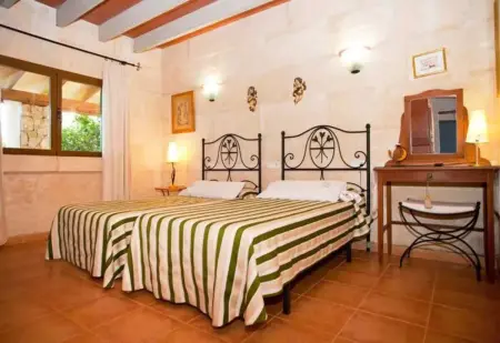 Villa moderne 300 m² avec piscine privée à Muro, 4 chambres : photo 3