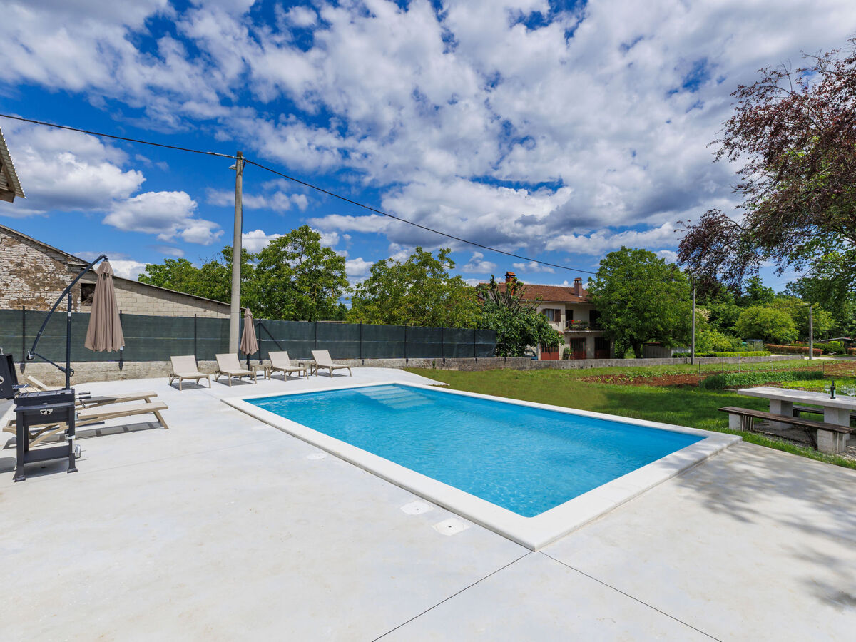 Golden Roots, maison 3 étages avec piscine privée - Photo 22