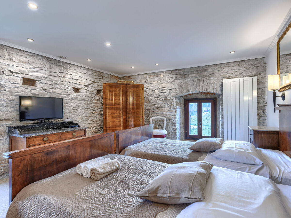 Golden Roots, maison 3 étages avec piscine privée - Photo 37
