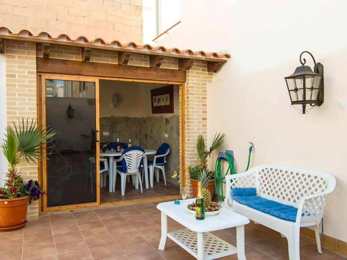Maison 3 chambres à Torrevieja, patio 140 m² - Photo 11