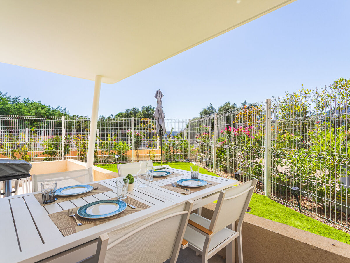 Appartement 4 étoiles au Lavandou, terrasse et jardin - Photo 1