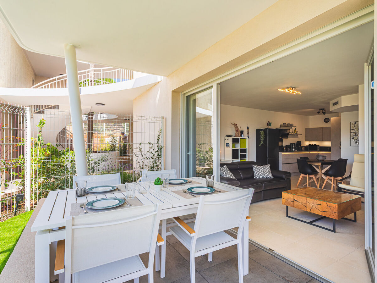 Appartement 4 étoiles au Lavandou, terrasse et jardin - Photo 3