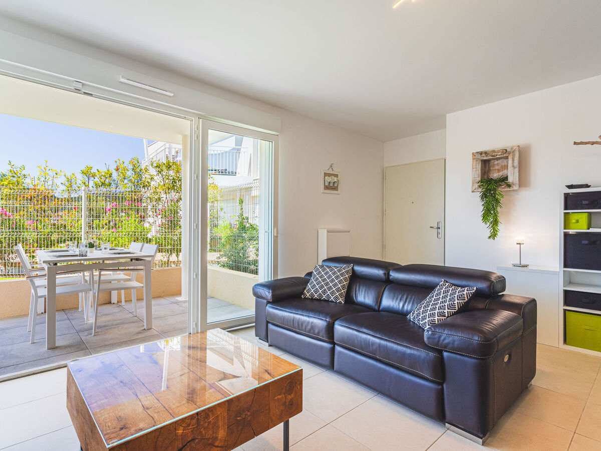 Appartement 4 étoiles au Lavandou, terrasse et jardin - Photo 9