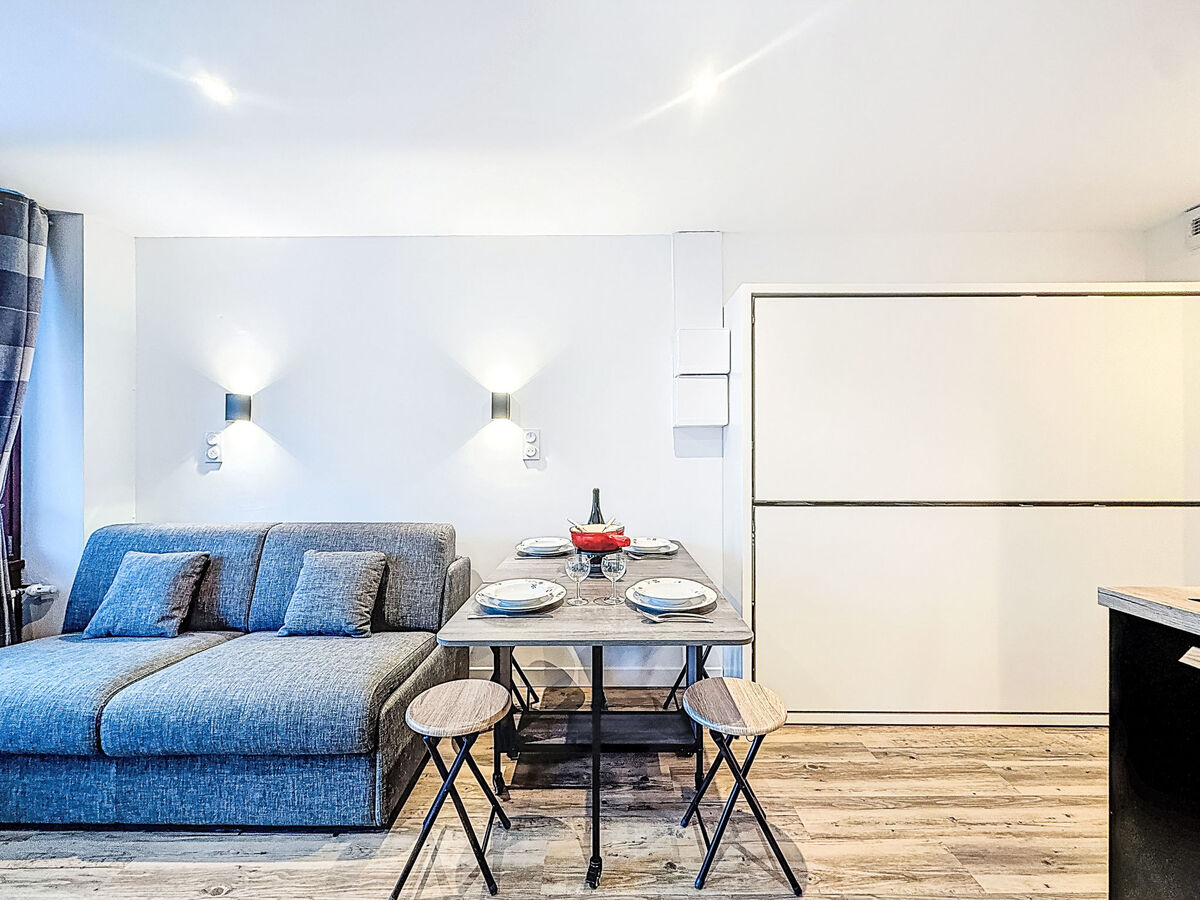 Studio rénové 22 m² balcon sud-ouest, 200 m des pistes - Photo 12