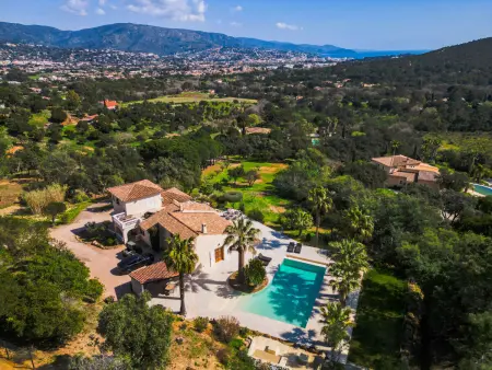 Villa Resedas, Villa 10 personnes à Bormes les Mimosas - Photo 2